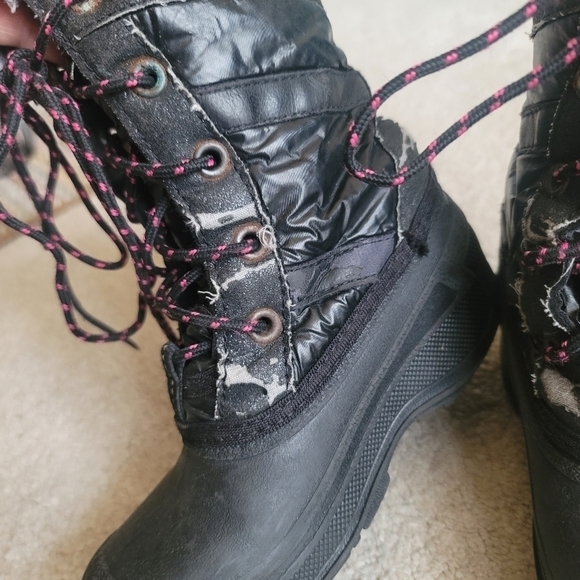 Winter Boots for Girls Size 1 in Black - Picture 9 of 14